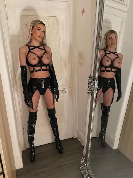 Mistress Wren