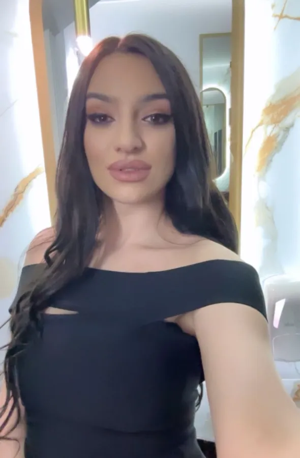 Mistress Rosa