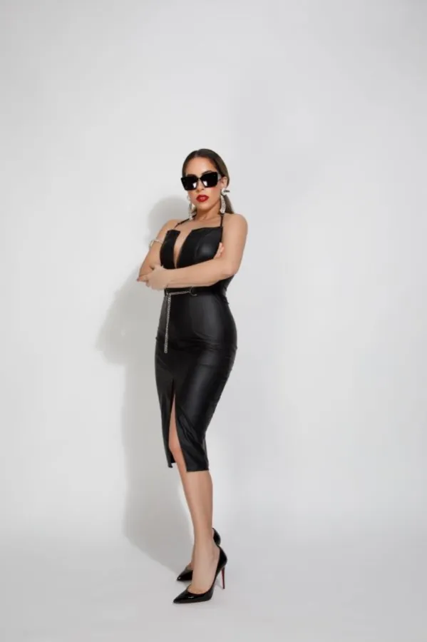 Mistress Raquel