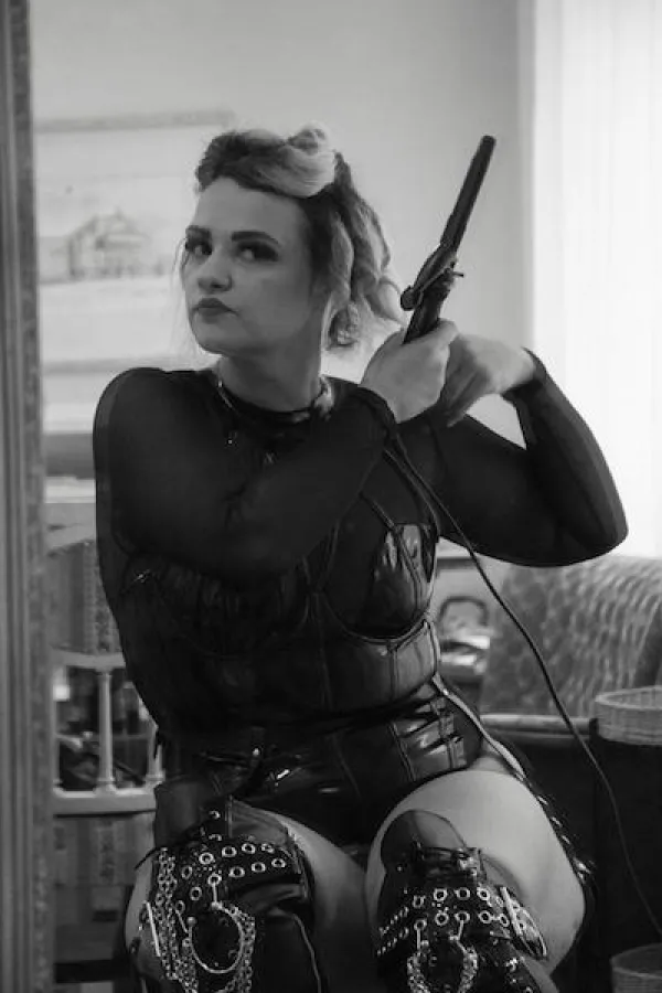 Mistress Tia