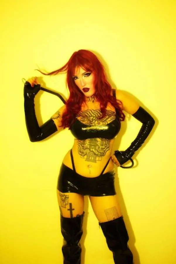 Mary D